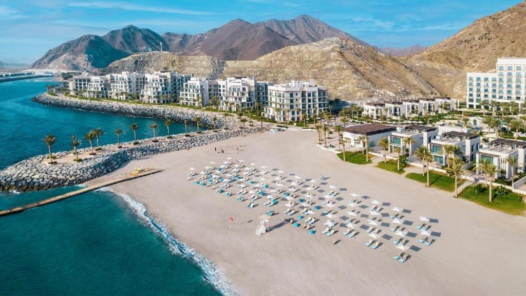 Ocean Mountain View Apartment At The Address Fujairah Ngoại thất bức ảnh